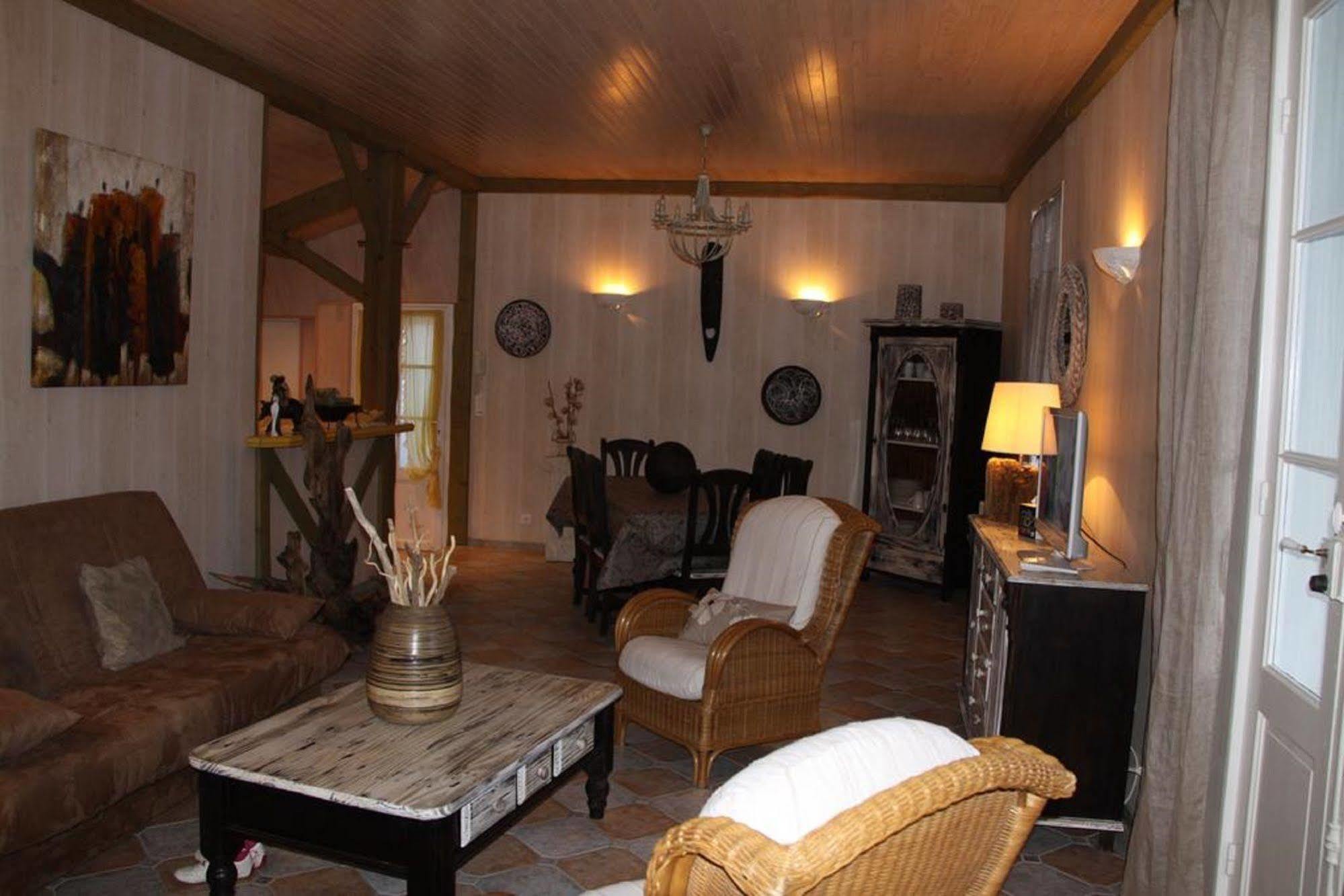 Charme & Confort- Les Cottages Du Bassin D'Arcachon- Petit-Dejeuner Sur Demande - Nuitee, Court Sejour, Semaine Gujan-Mestras Zewnętrze zdjęcie